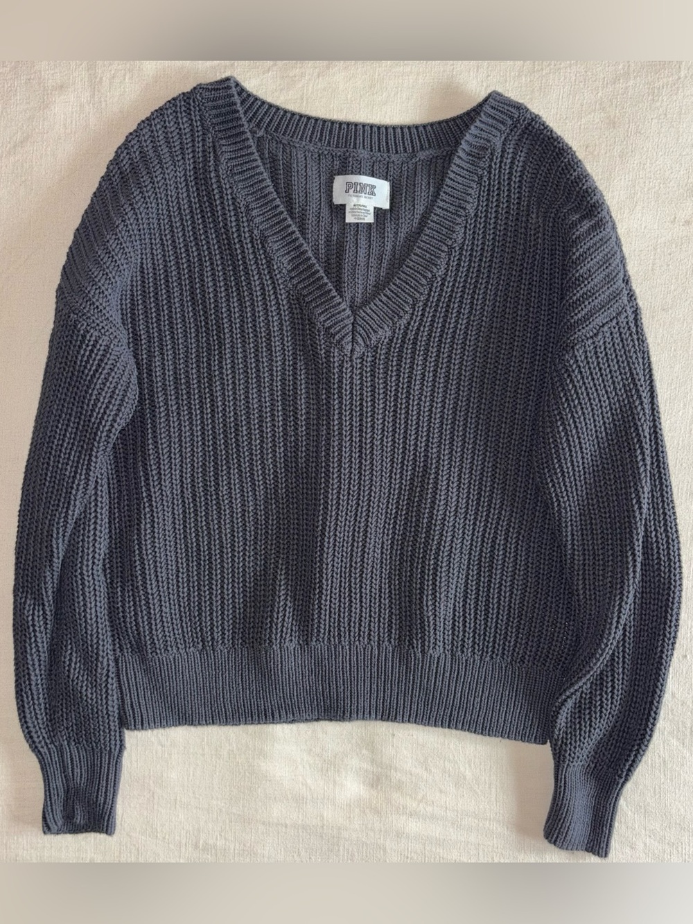 PINK Victoria’s Secret Charcoal Chunky V-Neck Knit Sweater M